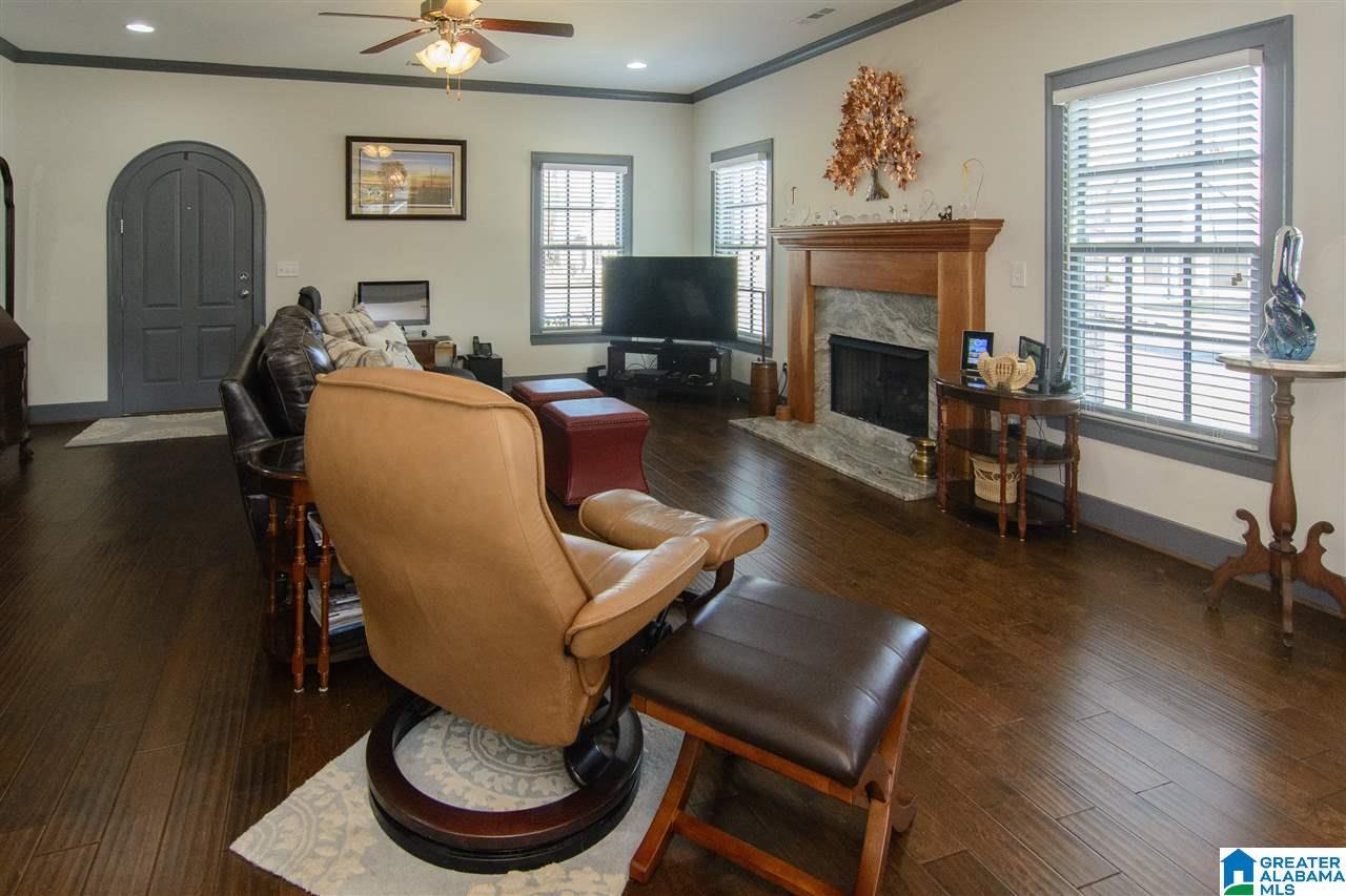 6609 Woodmere Crossing Leeds, AL 35094 - Photo 4 of 20