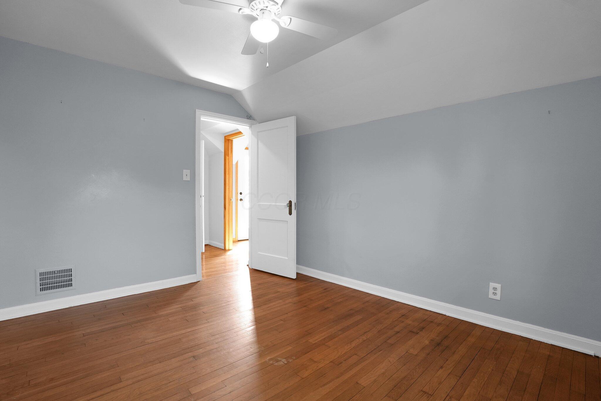 999 East Cooke Road Columbus, OH 43224 - Photo 23 of 76 20-web-or-mls-999-e-cooke-rd