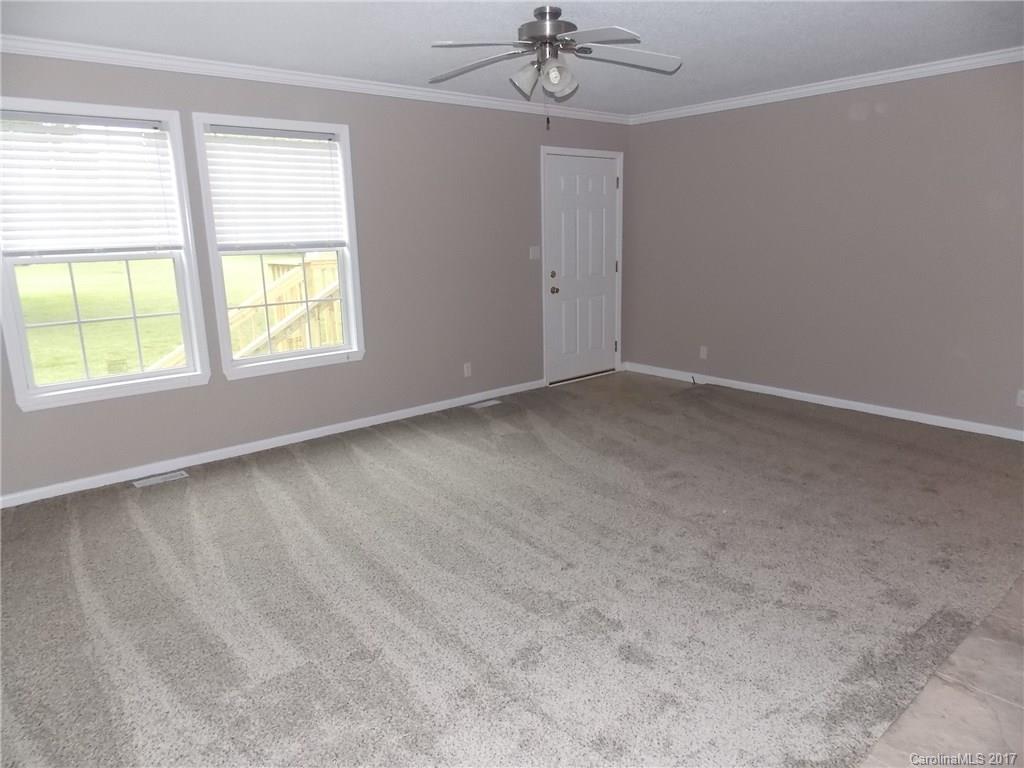 294 Dixon Road Lancaster, SC 29720 - Photo 2 of 18 Gallery Image 2