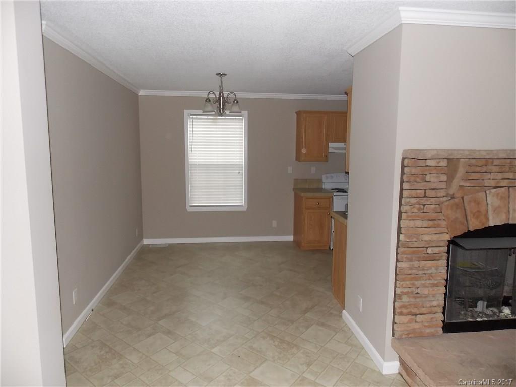 294 Dixon Road Lancaster, SC 29720 - Photo 5 of 18 Gallery Image 5