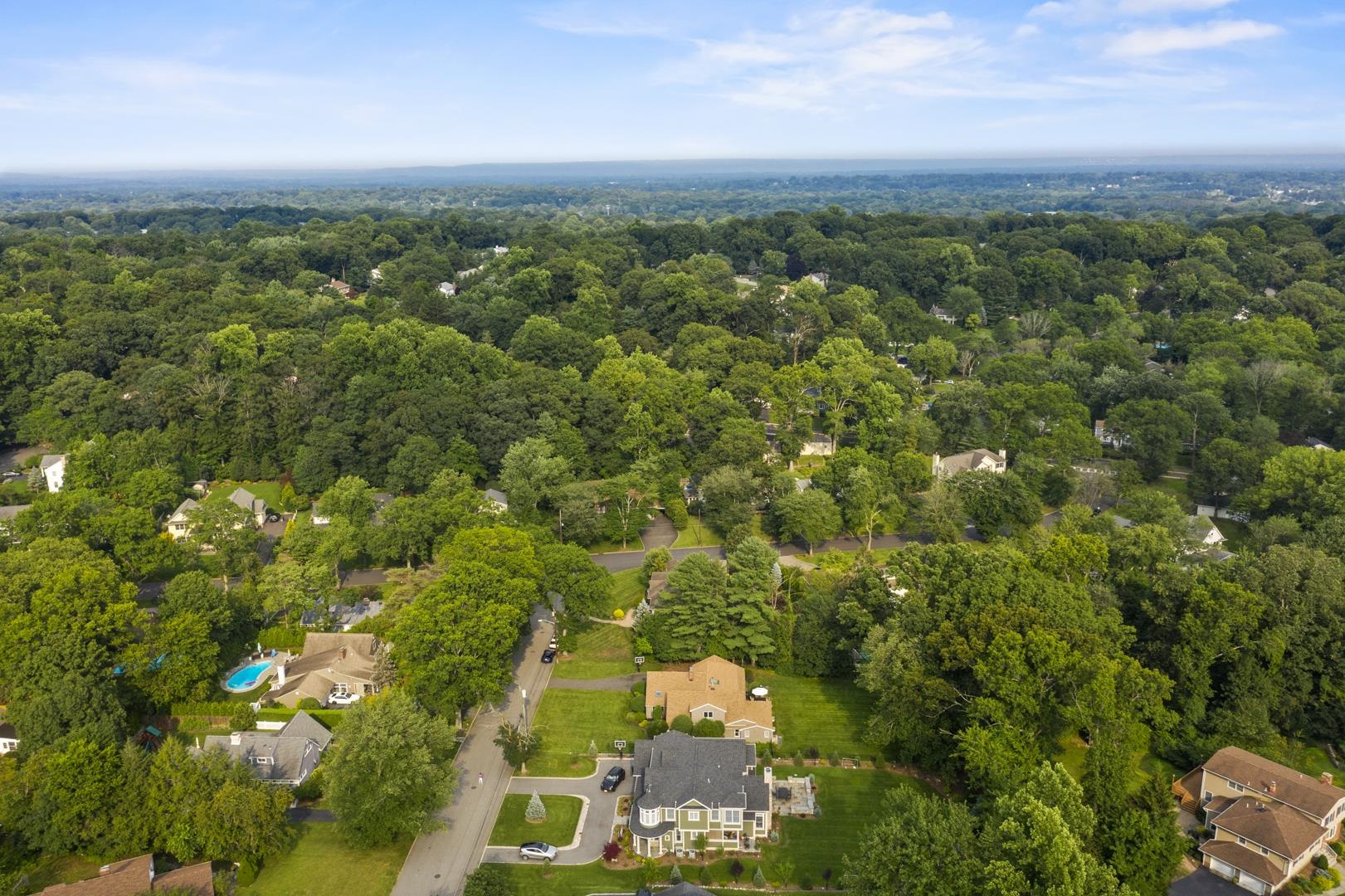 926 Norgate Drive Ridgewood, NJ 07450 - Photo 44 of 44 Gallery Image 44
