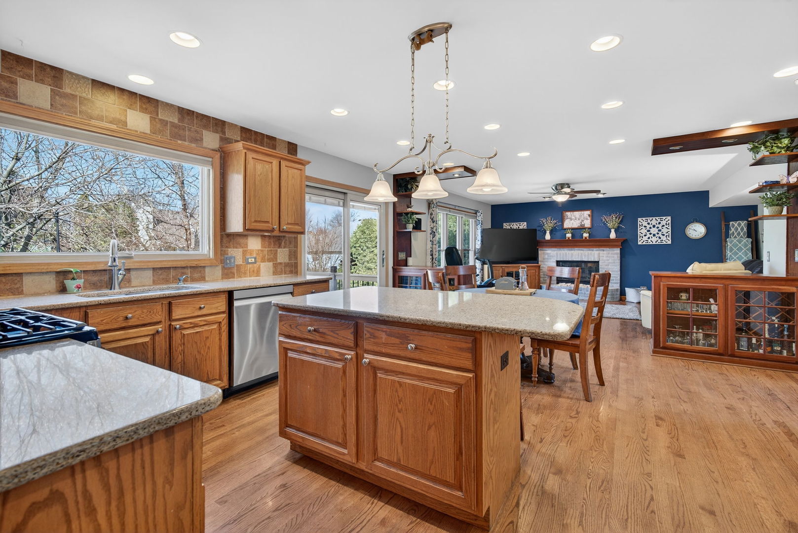 113 Woodlet Lane Bolingbrook, IL 60490 - Photo 25 of 76