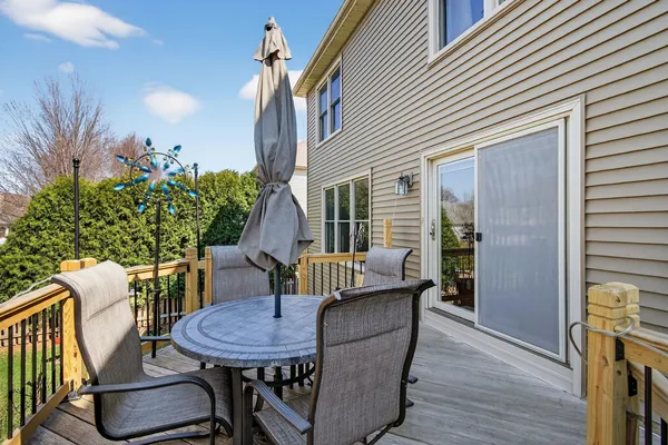 $639,000 | 113 Woodlet Lane, Bolingbrook, IL 60490