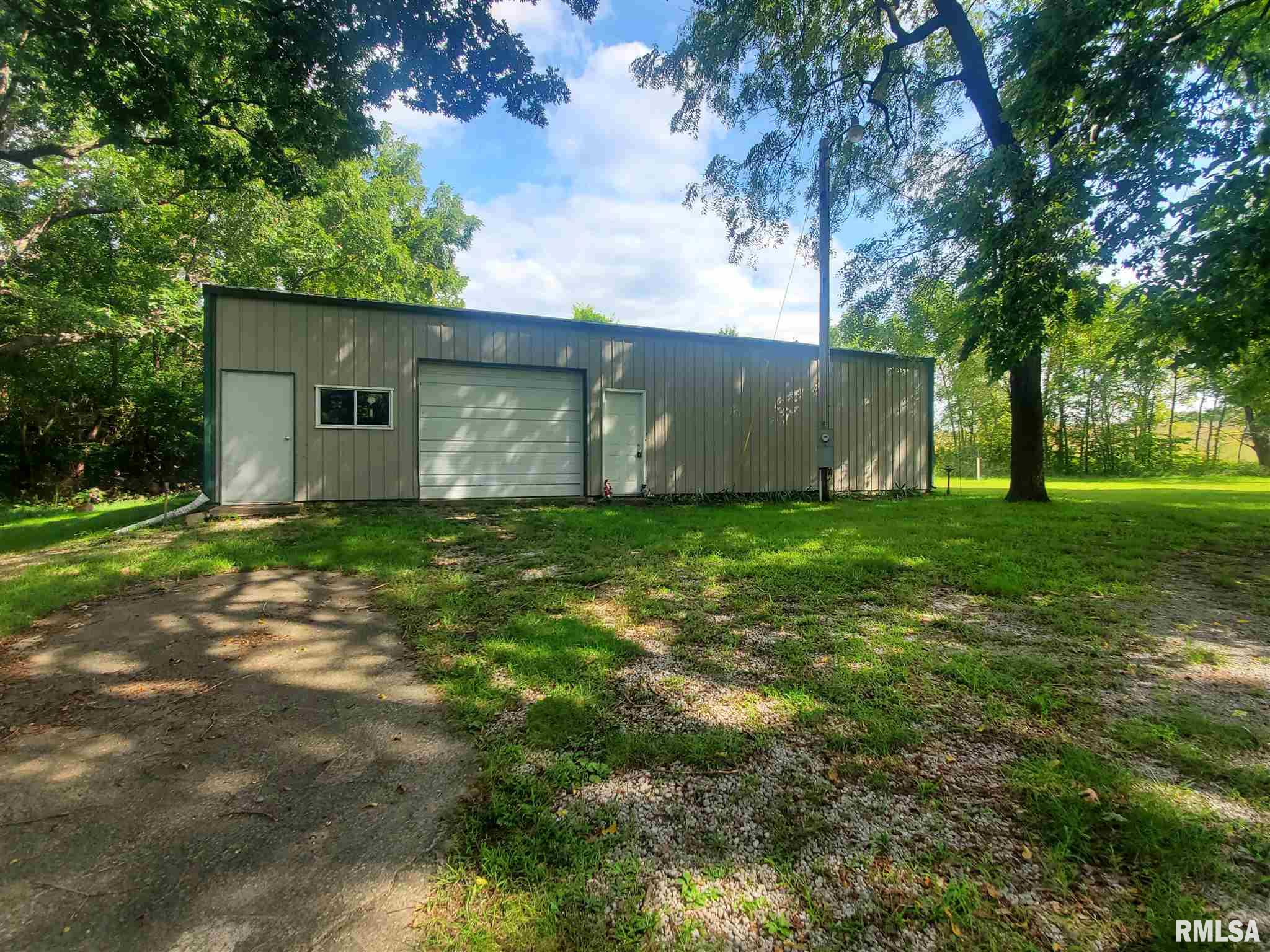 28411 McCoy Road Chandlerville, IL 62627 - Photo 4 of 9 Gallery Image 4