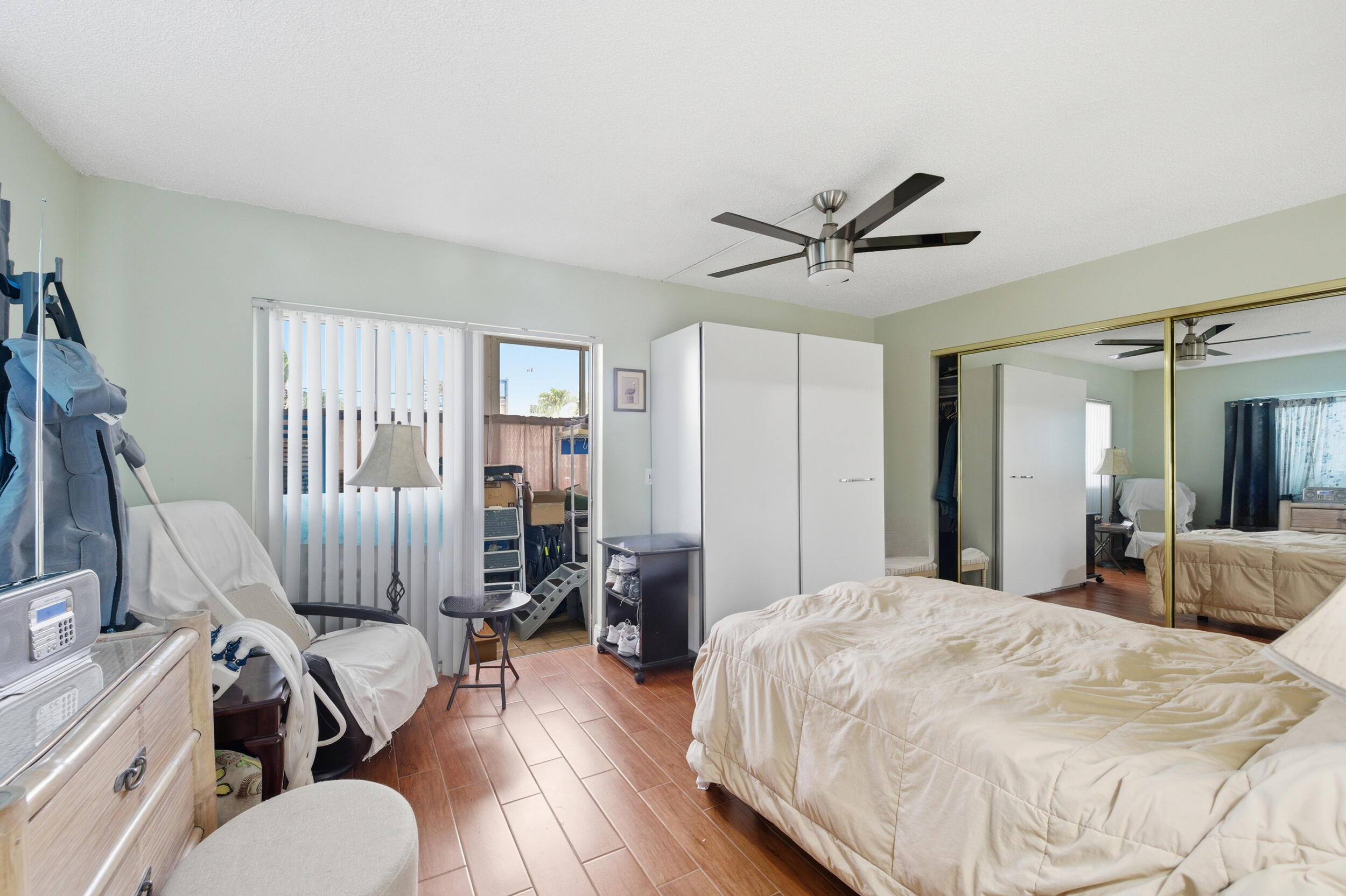 888 Flanders South Delray Beach, FL 33484 - Photo 13 of 59 _d4s3655