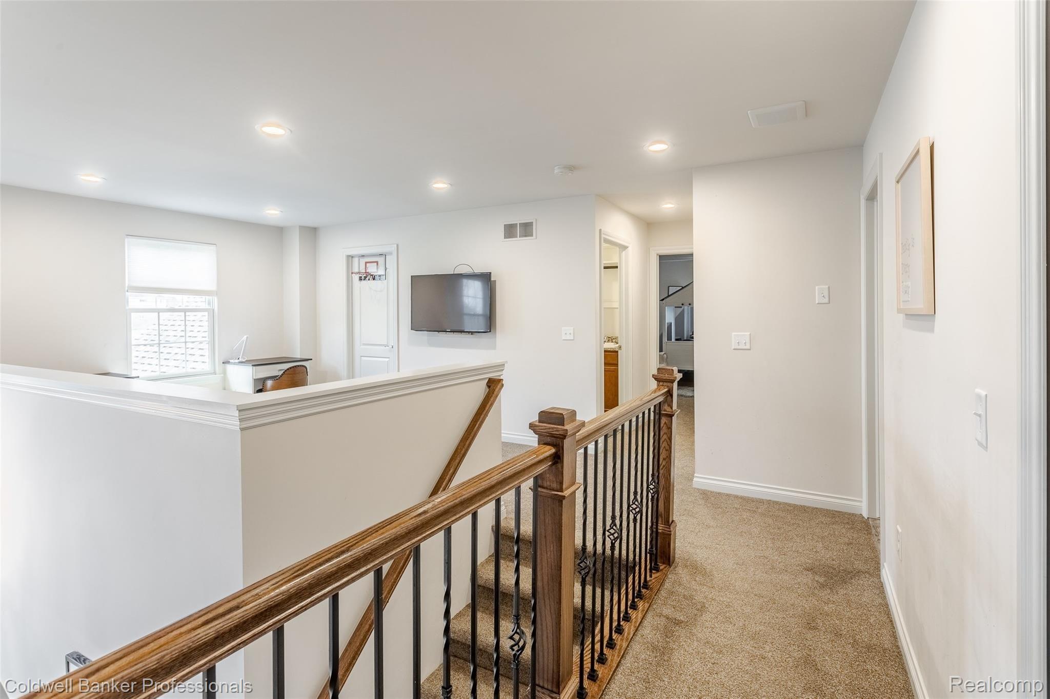 50146 Proctor Road Canton, MI 48188 - Photo 29 of 57 Interiors-26.jpg