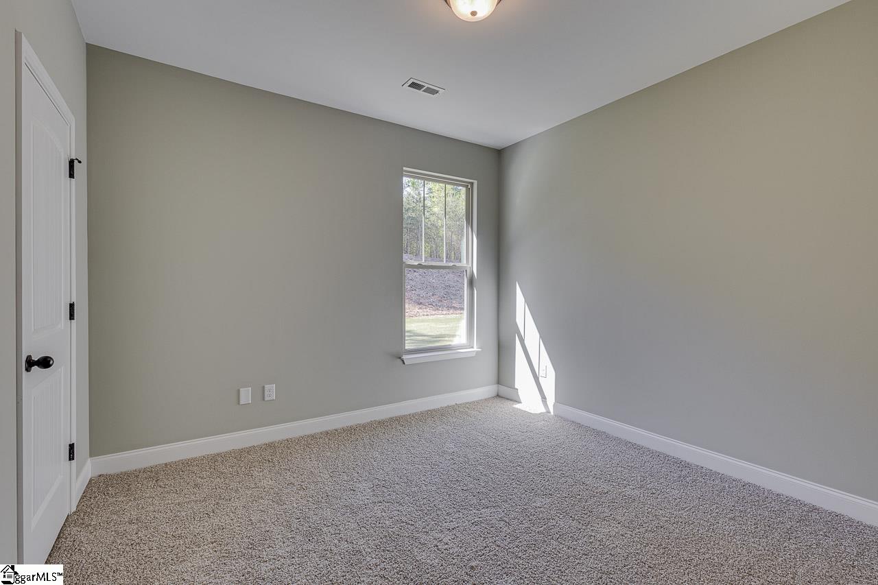 111 Inlet Pointe Drive Anderson, SC 29625 - Photo 22 of 35