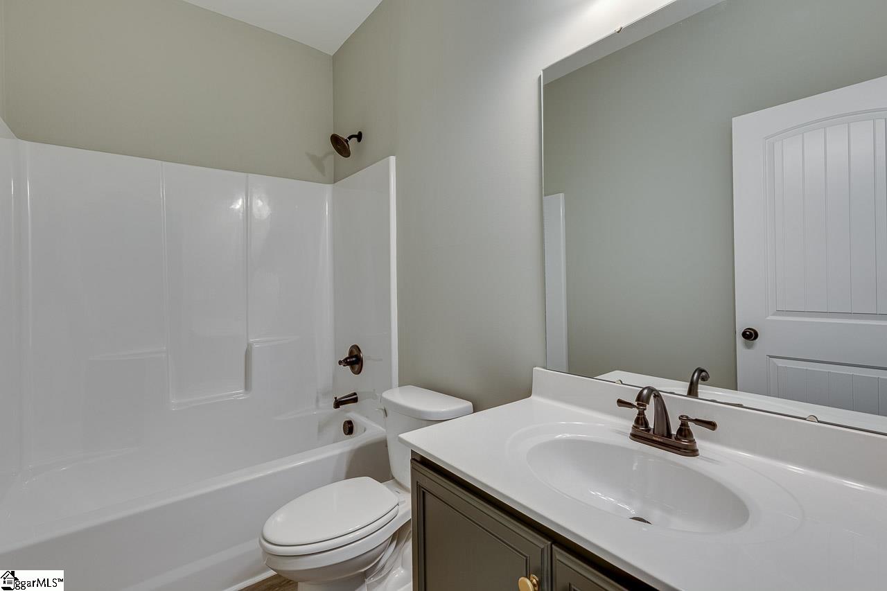 111 Inlet Pointe Drive Anderson, SC 29625 - Photo 23 of 35