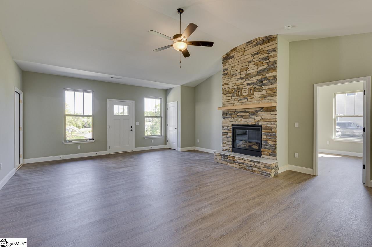 111 Inlet Pointe Drive Anderson, SC 29625 - Photo 35 of 35