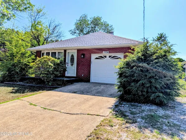 $2,200 | 1936 Mt Carmel Boulevard, Toms River, NJ 08753