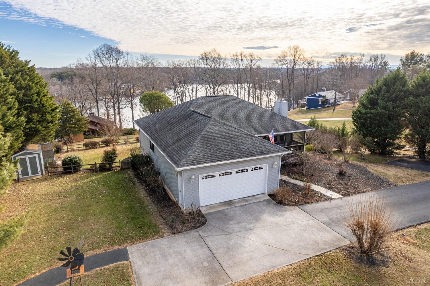 3930 Hales Ford Road Moneta, VA 24121 - Photo 1 of 65 Gallery Image 1