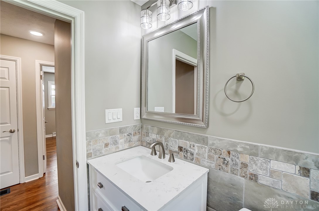 1369 Falke Drive Riverside, OH 45432 - Photo 23 of 44