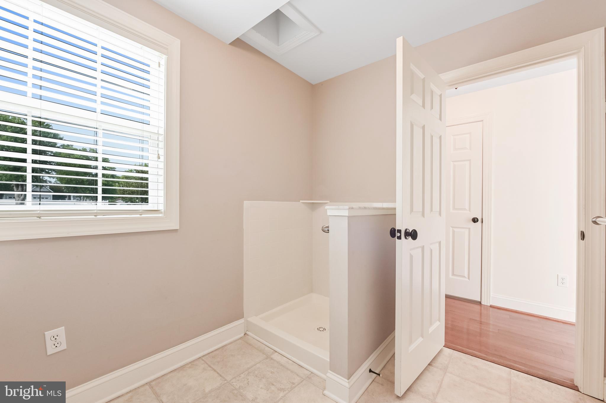 1409 Central Avenue East Edgewater, MD 21037 - Photo 17 of 36