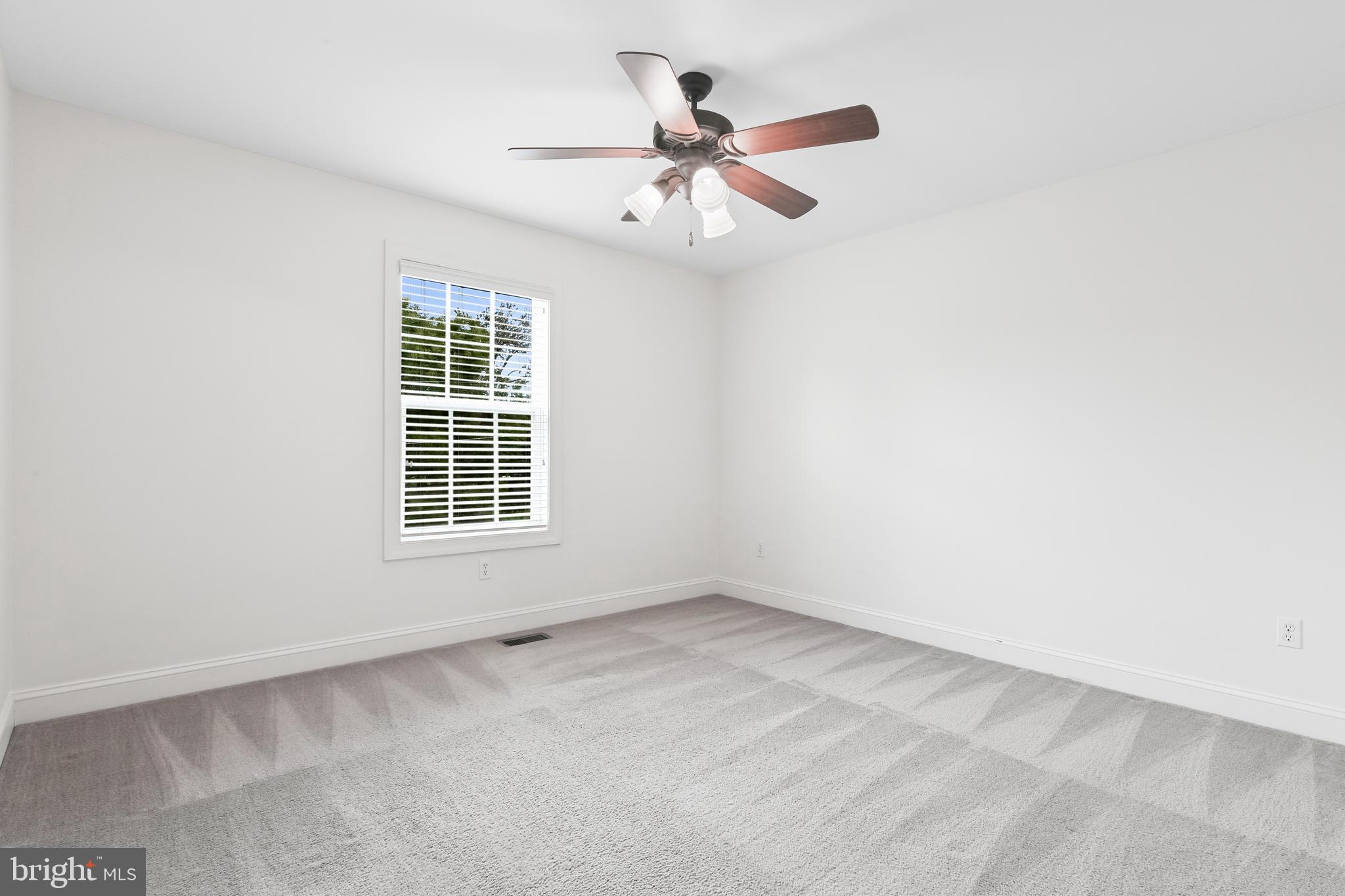 1409 Central Avenue East Edgewater, MD 21037 - Photo 29 of 36