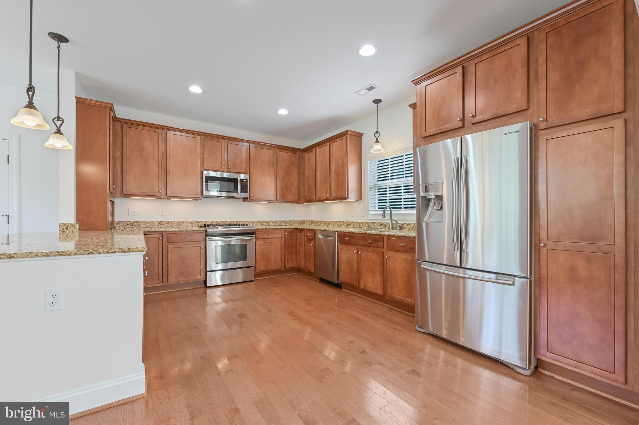 1409 Central Avenue East Edgewater, MD 21037 - Photo 4 of 36