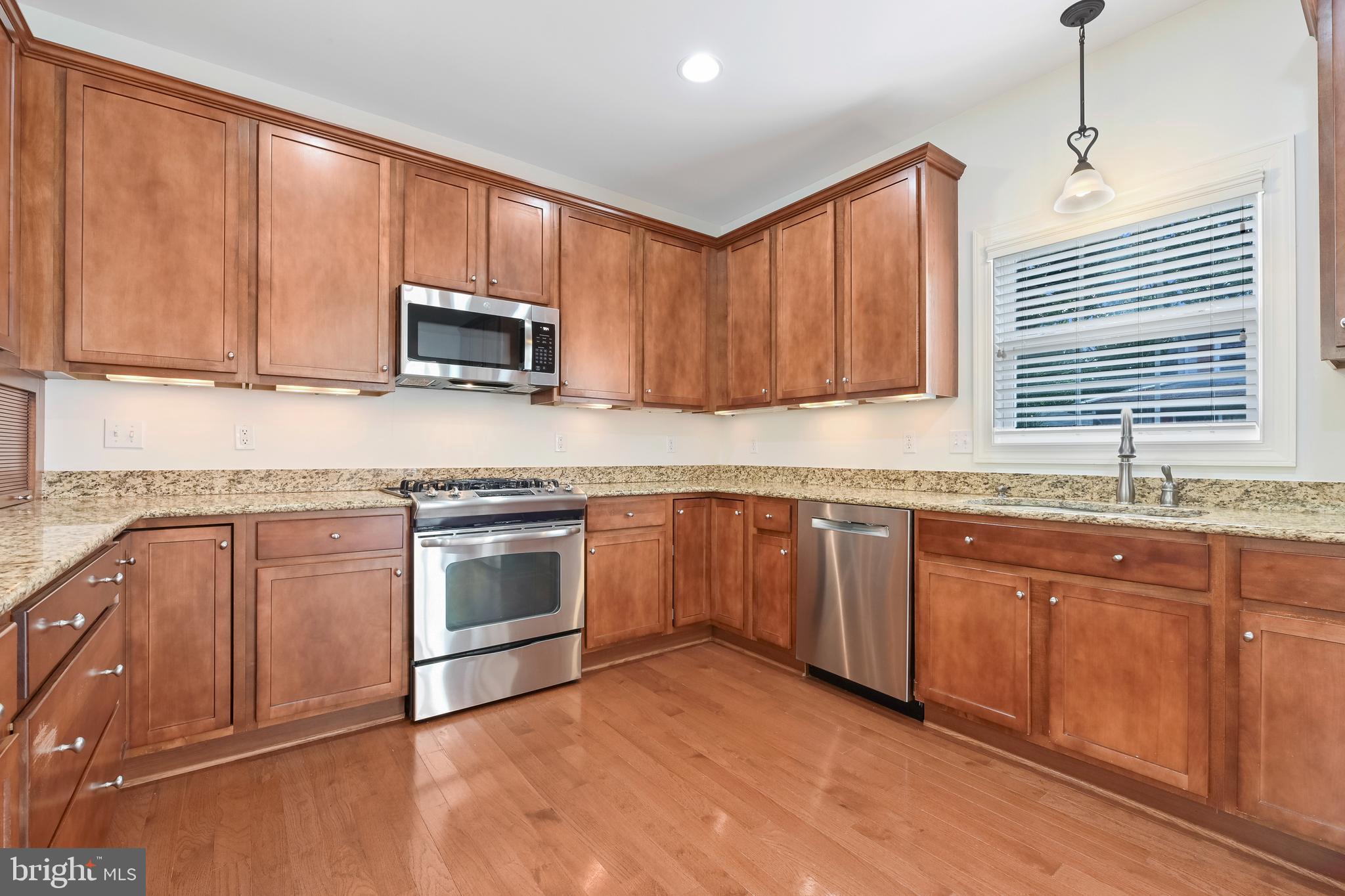 1409 Central Avenue East Edgewater, MD 21037 - Photo 8 of 36