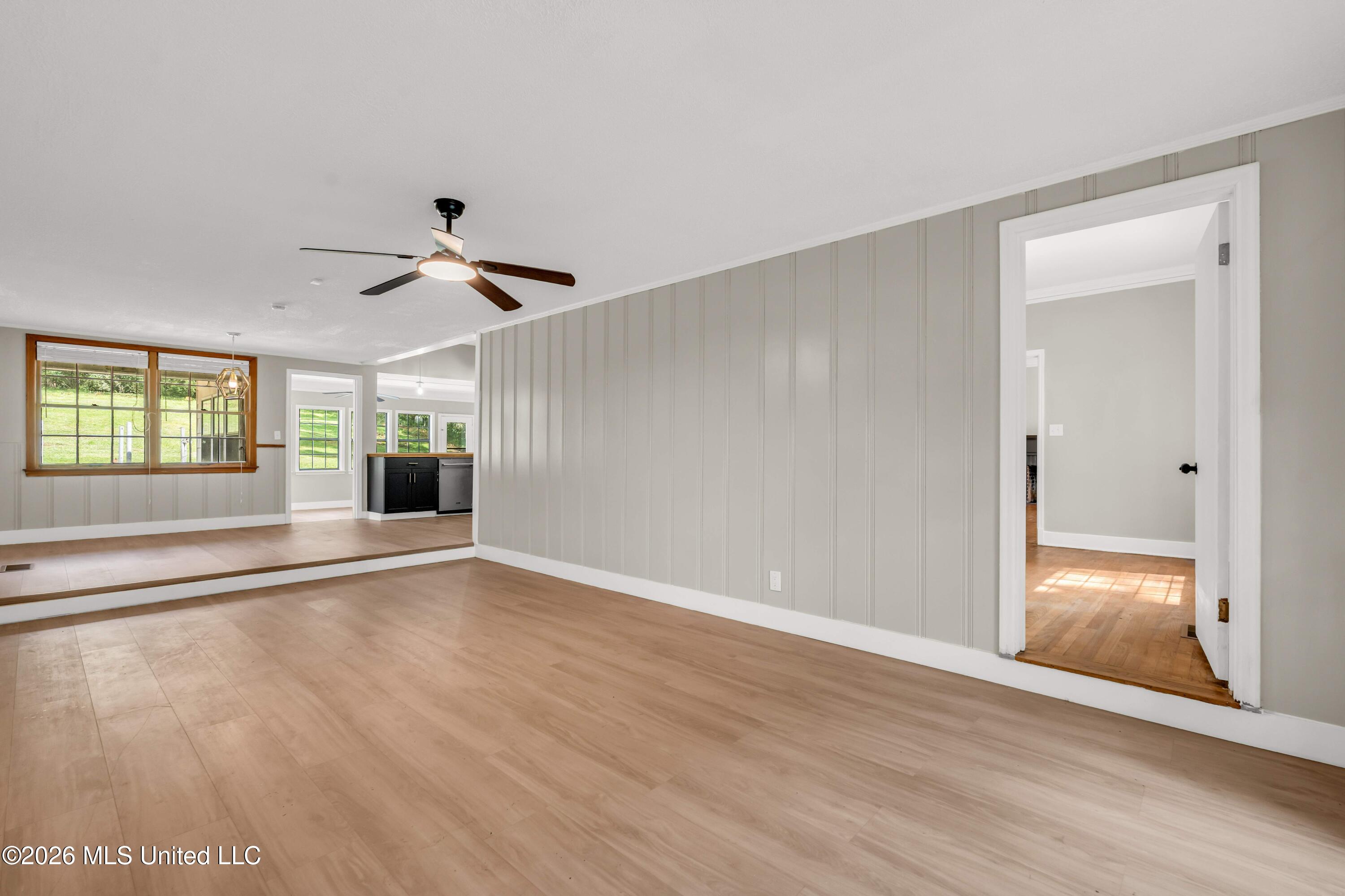 634 Ridge Road Columbus, MS 39705 - Photo 6 of 37 634 Den Main
