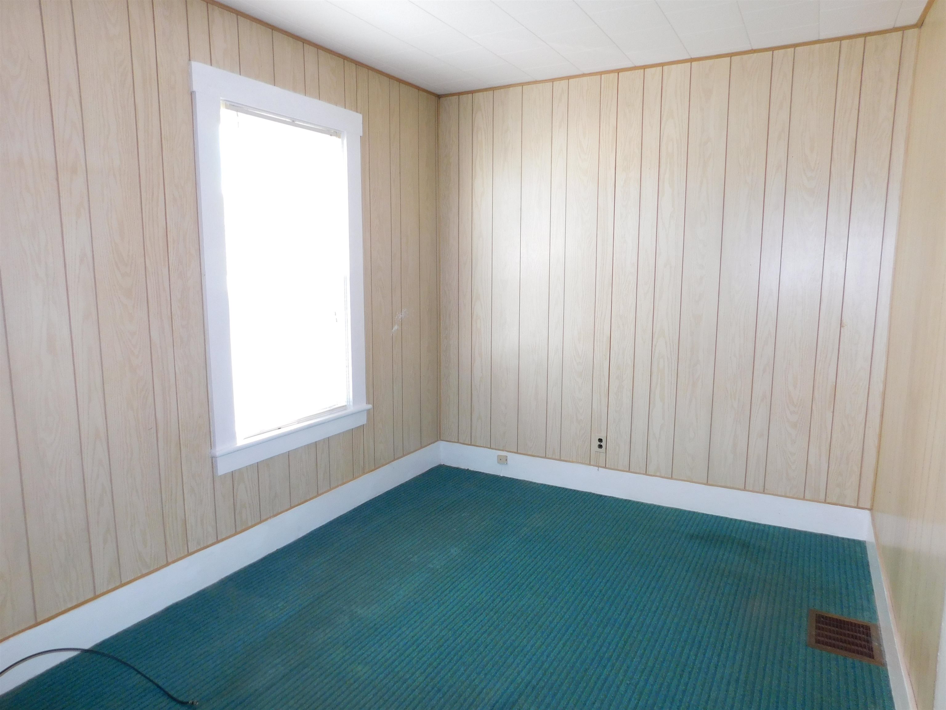 58 Anderson Street West Rutland, VT 05777 - Photo 13 of 34 Gallery Image 13