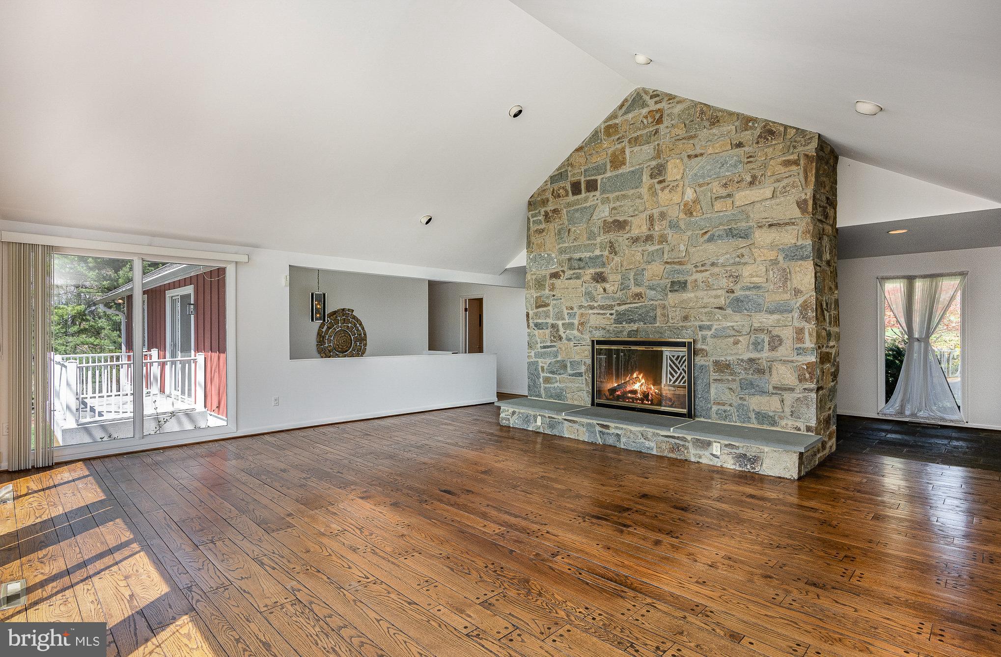 7421 Hawkins Creamery Road Gaithersburg, MD 20882 - Photo 5 of 46 Gallery Image 5