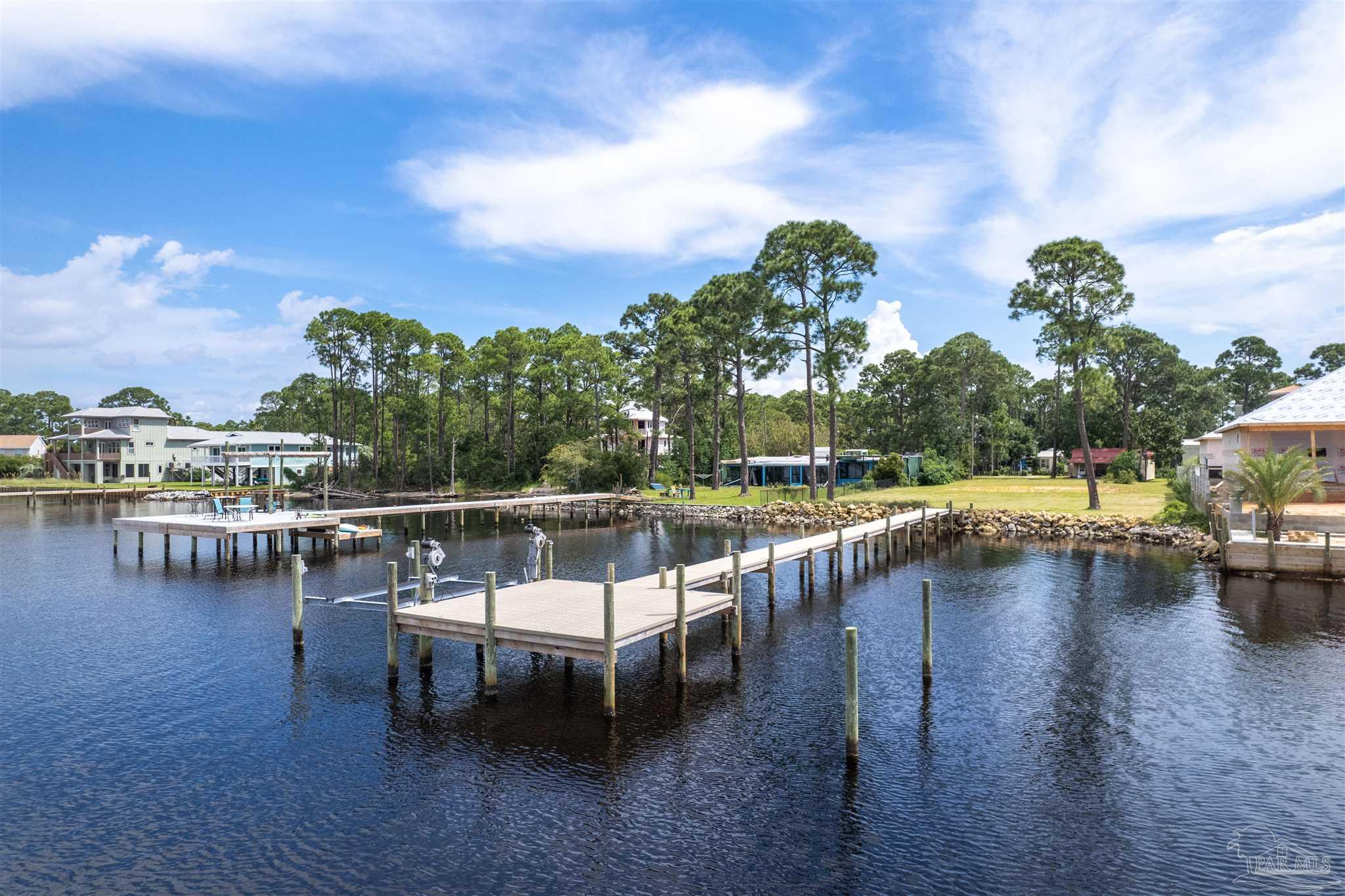 5509 Galvez Road Pensacola, FL 32507 - Photo 4 of 24