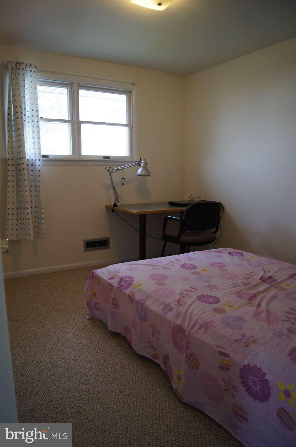 9 Edgemoor Road Timonium, MD 21093 - Photo 20 of 28 Bedroom three