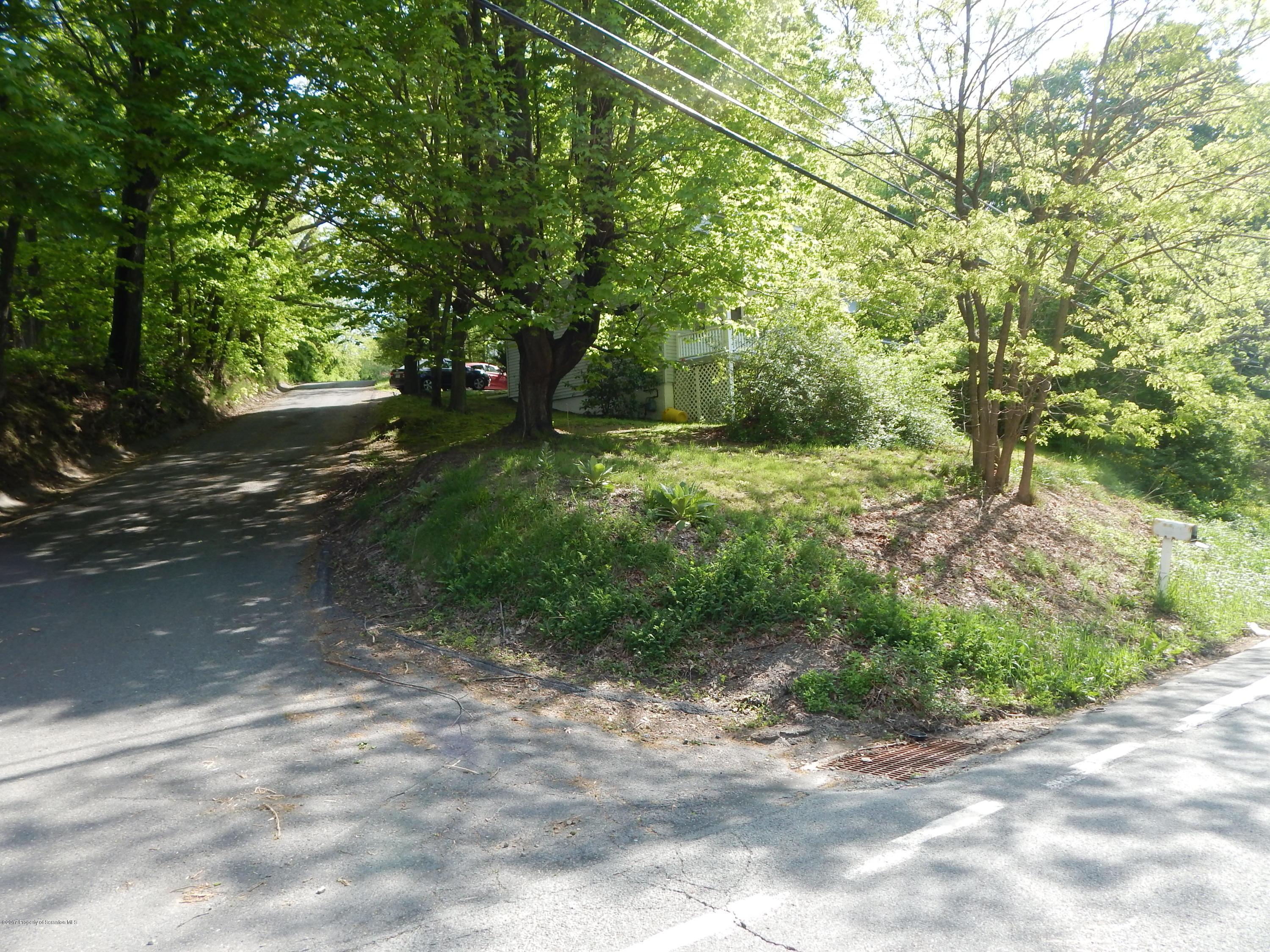 432 Shady Lane Road Clarks Summit, PA 18411 - Photo 3 of 33 Gallery Image 3
