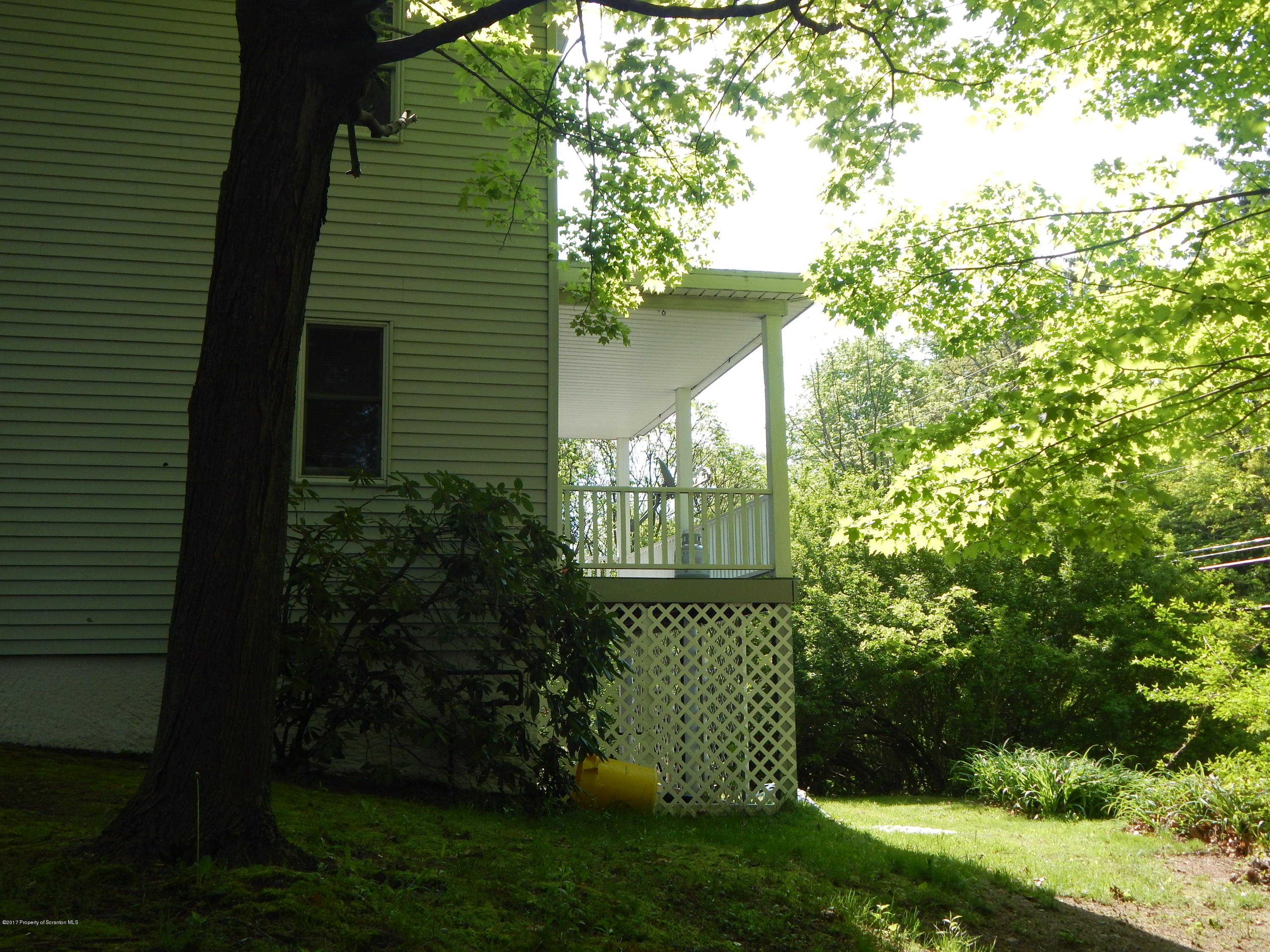 432 Shady Lane Road Clarks Summit, PA 18411 - Photo 5 of 33 Gallery Image 5
