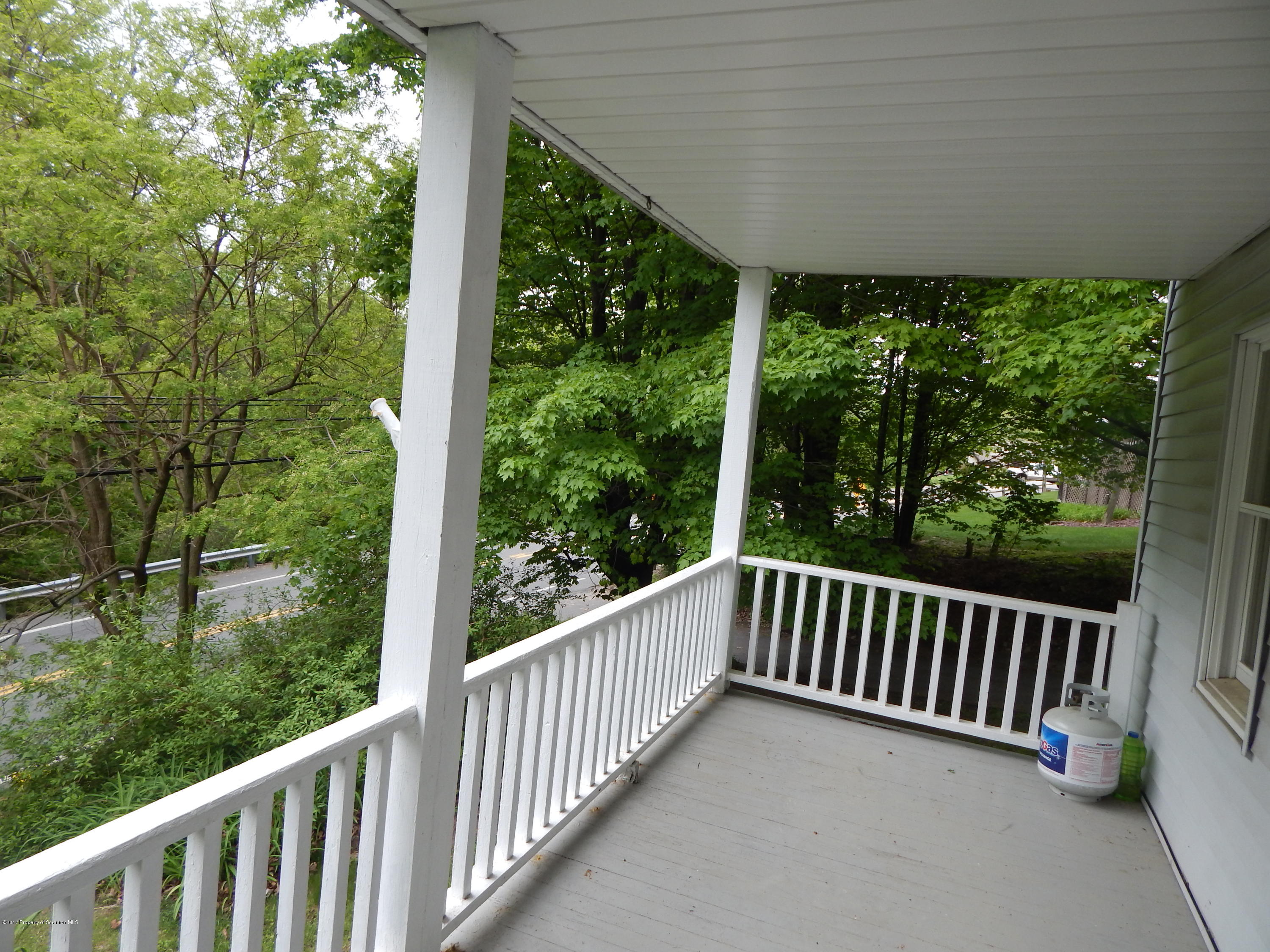 432 Shady Lane Road Clarks Summit, PA 18411 - Photo 10 of 33 Gallery Image 10