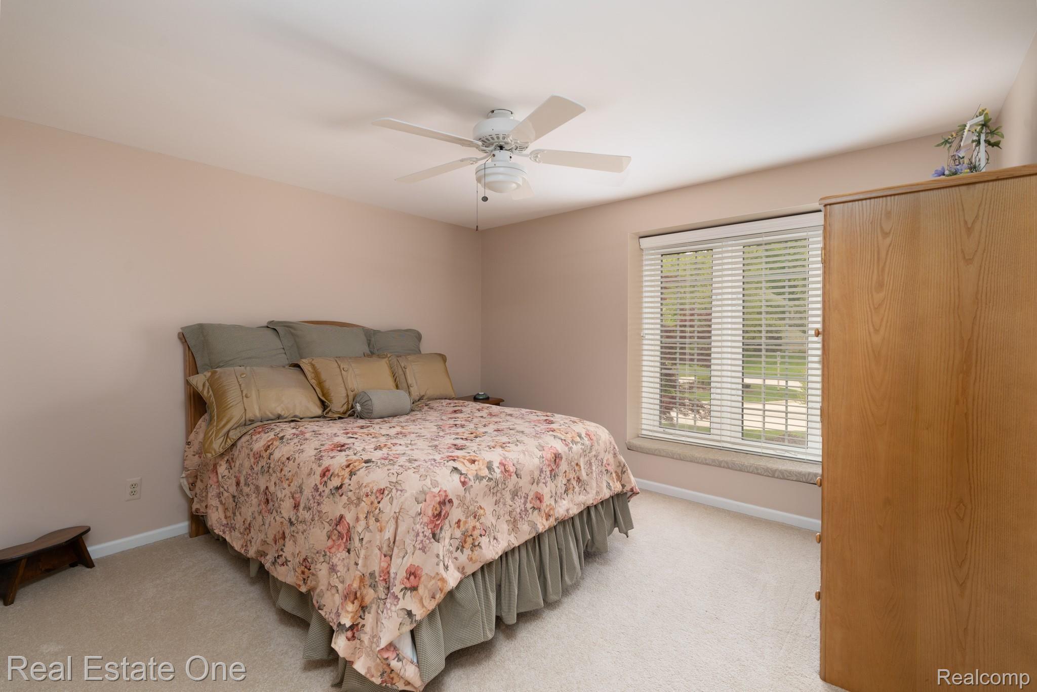 1403 Springwood Lane Rochester, MI 48309 - Photo 21 of 47 DSC06972-Edit.jpg