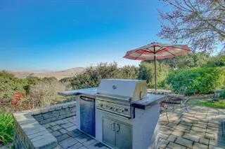 $1,299,000 | 530 Payne Road, San Juan Bautista, CA 95045