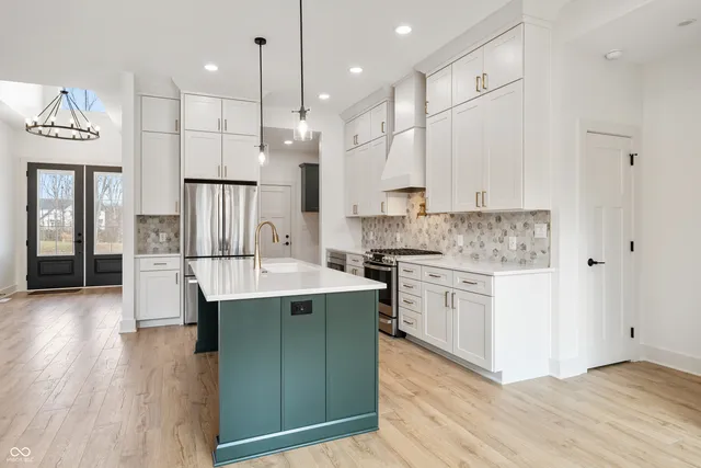 $3,400 | 5123 Oak Ridge Trail, Columbus, IN 47201