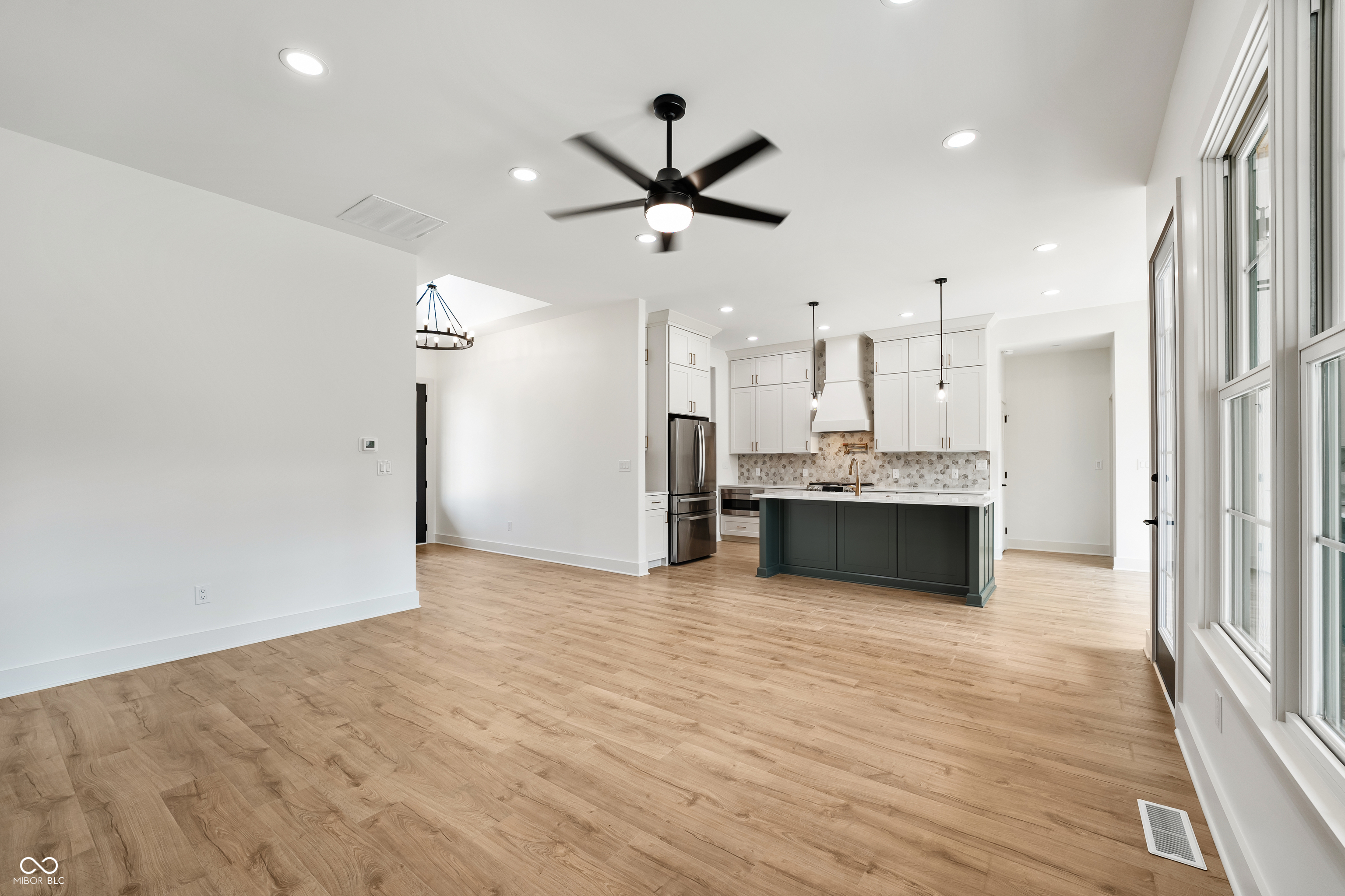 5123 Oak Ridge Trail Columbus, IN 47201 - Photo 15 of 69