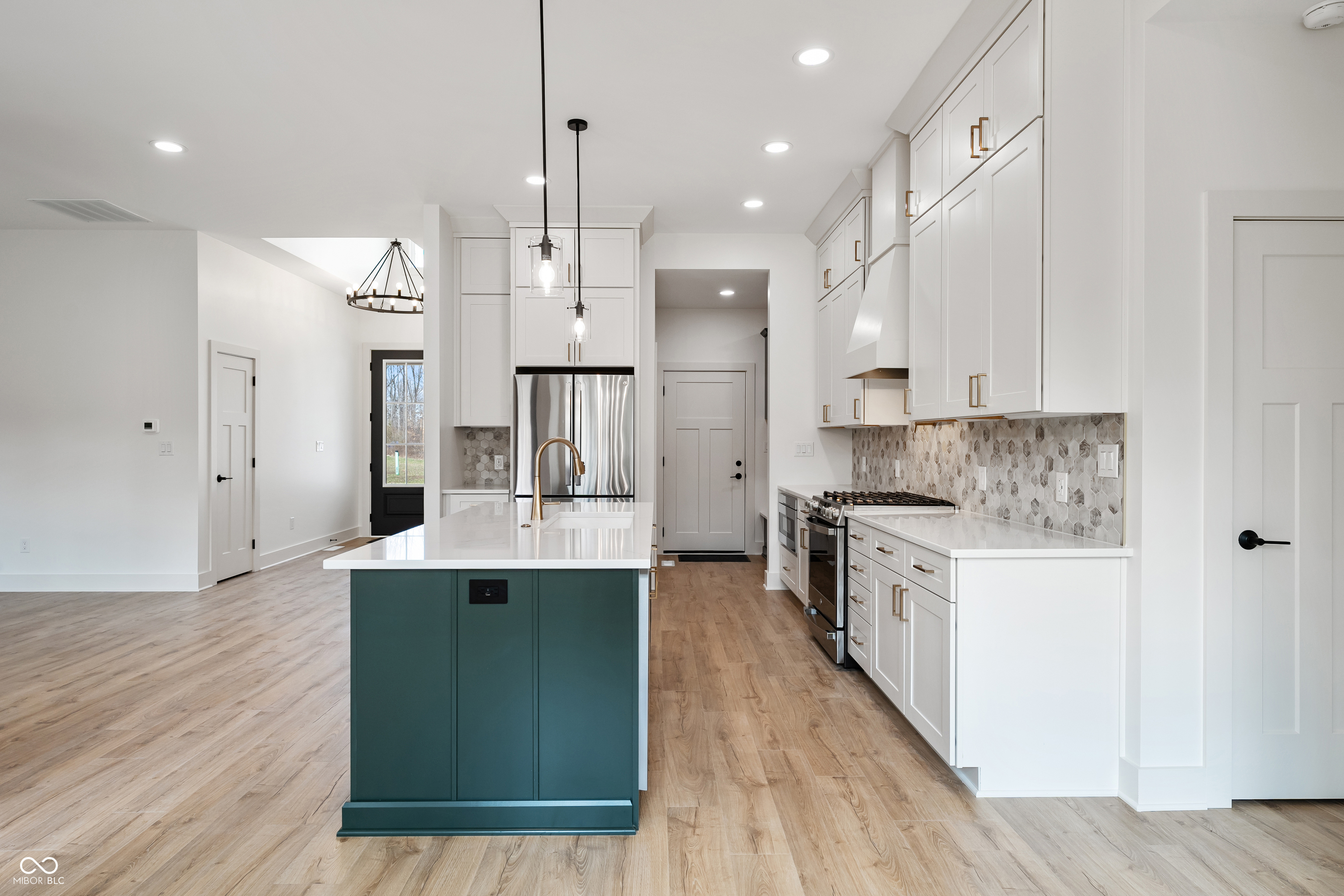 5123 Oak Ridge Trail Columbus, IN 47201 - Photo 18 of 69