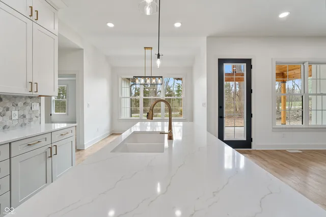 $3,400 | 5123 Oak Ridge Trail, Columbus, IN 47201