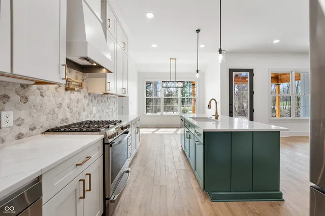 $3,400 | 5123 Oak Ridge Trail, Columbus, IN 47201