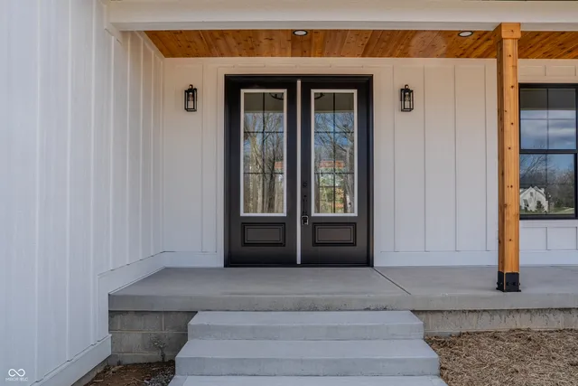 $3,400 | 5123 Oak Ridge Trail, Columbus, IN 47201