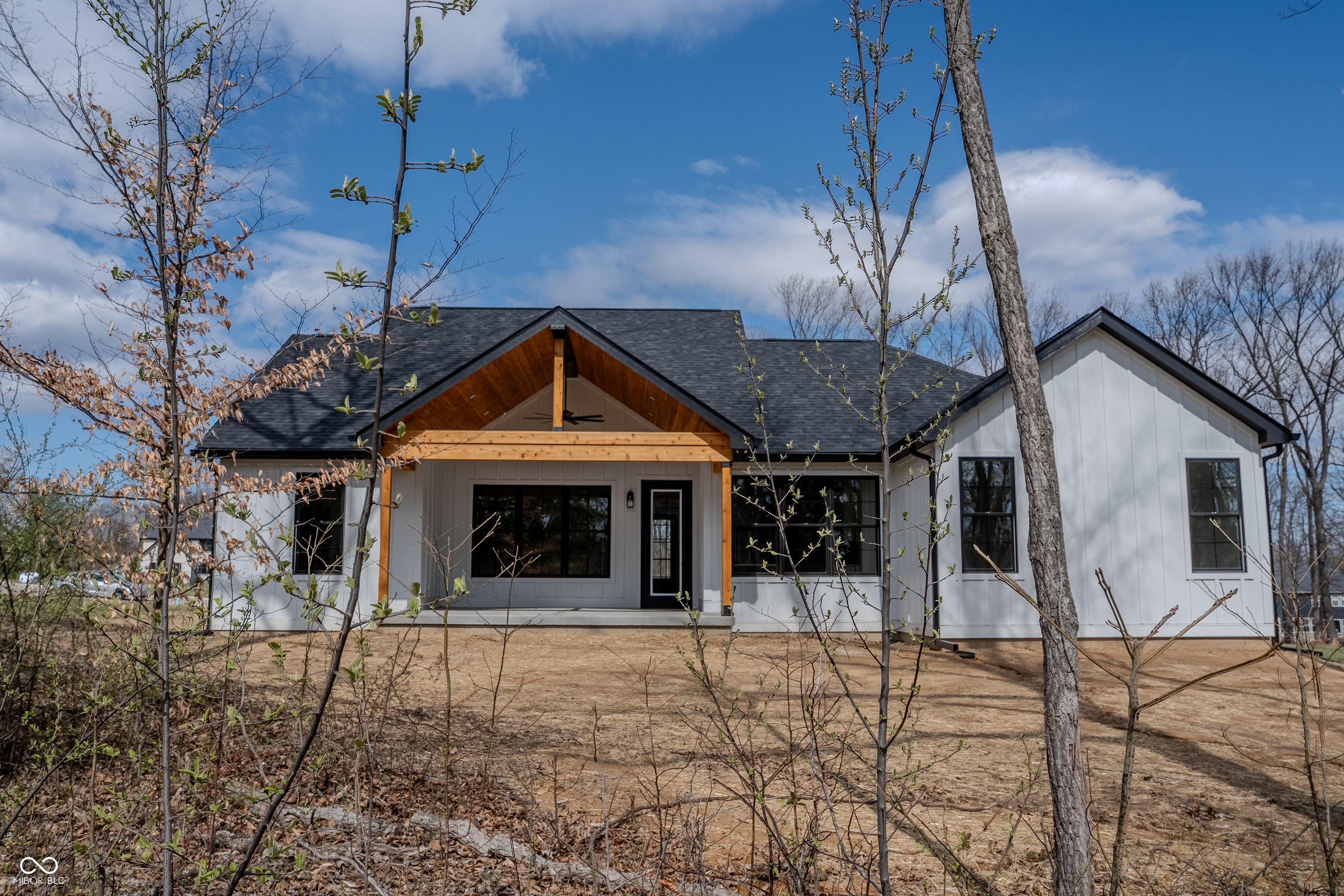 5123 Oak Ridge Trail Columbus, IN 47201 - Photo 4 of 69