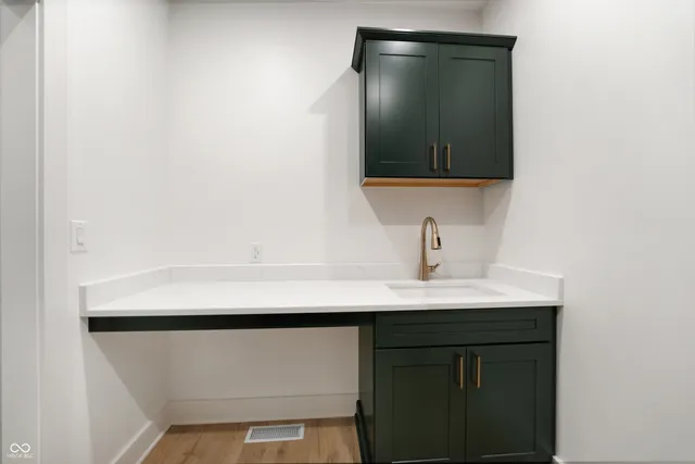 $3,400 | 5123 Oak Ridge Trail, Columbus, IN 47201