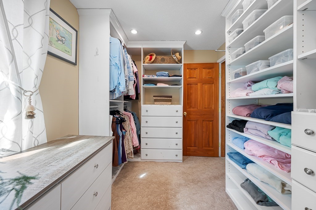 4 Rollingwoods Road Hubbardston, MA 01452 - Photo 11 of 41