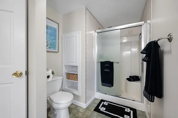 $687,000 | 4 Rollingwoods Road, Hubbardston, MA 01452