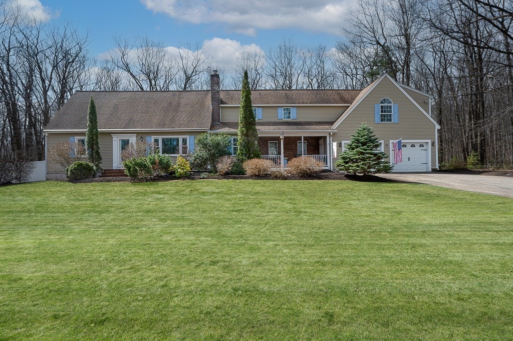 4 Rollingwoods Road Hubbardston, MA 01452 - Photo 2 of 41