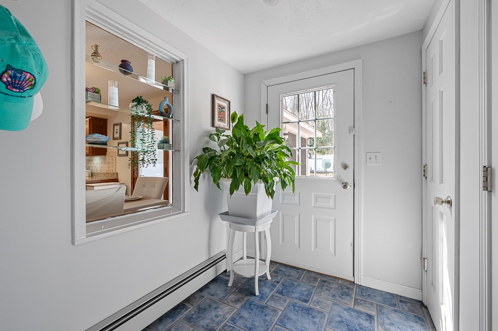 4 Rollingwoods Road Hubbardston, MA 01452 - Photo 34 of 41