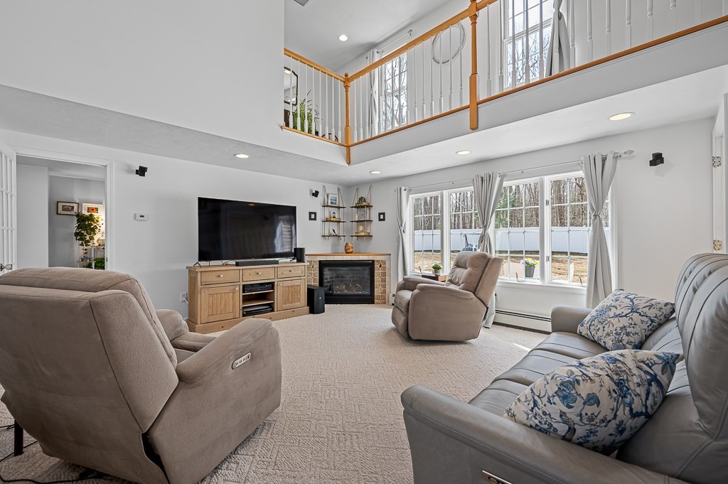 4 Rollingwoods Road Hubbardston, MA 01452 - Photo 36 of 41