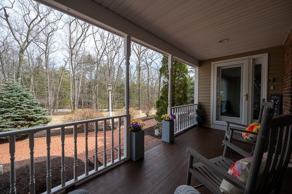 4 Rollingwoods Road Hubbardston, MA 01452 - Photo 5 of 41