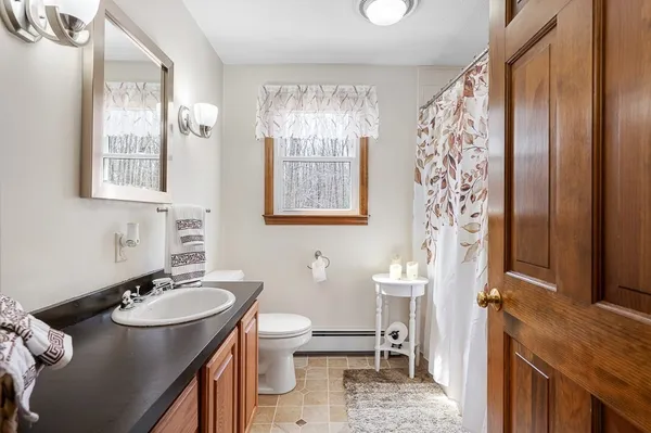 $687,000 | 4 Rollingwoods Road, Hubbardston, MA 01452