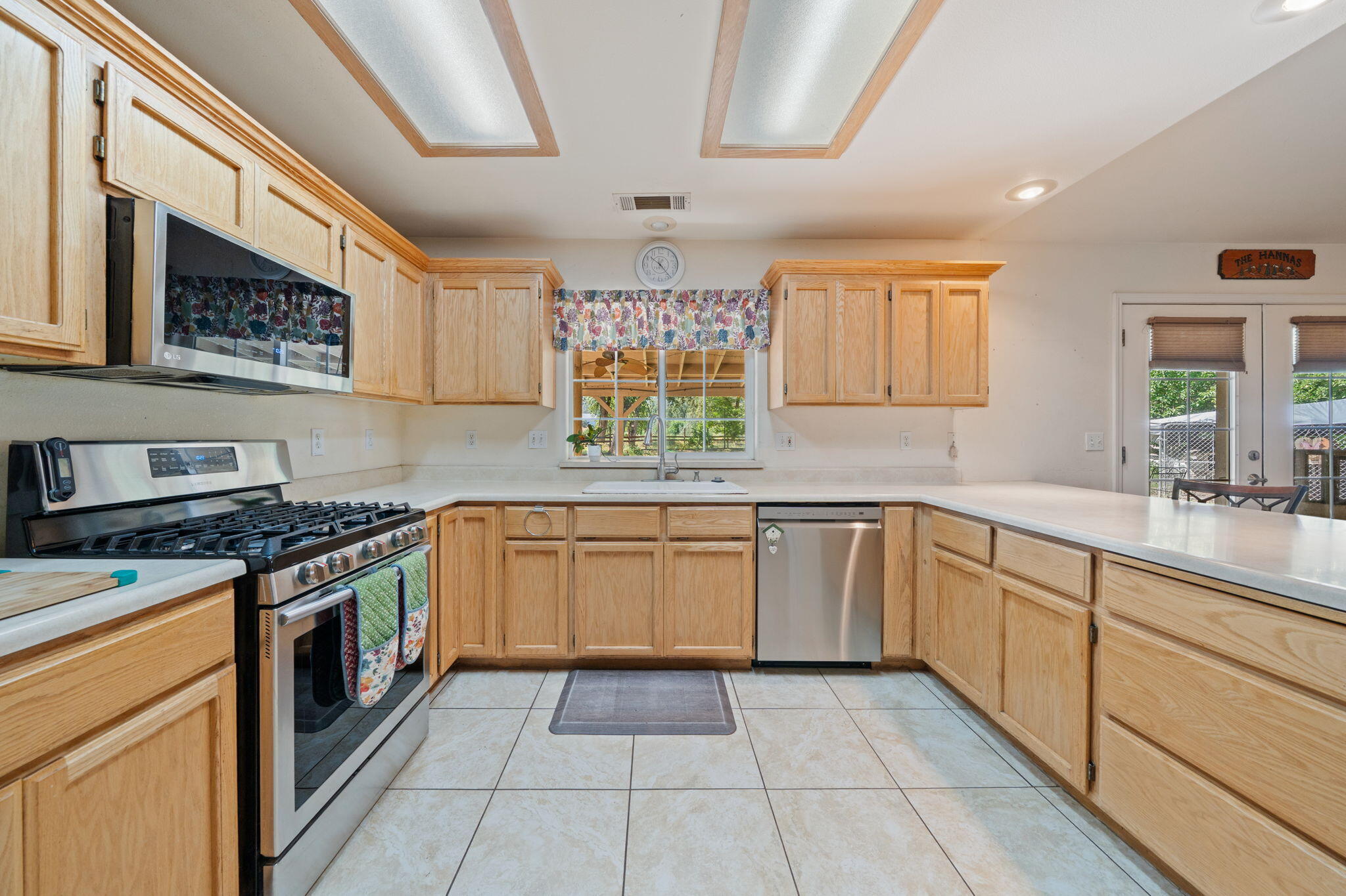 10971 Oak Run Road Oak Run, CA 96069 - Photo 20 of 49 lots of counter space