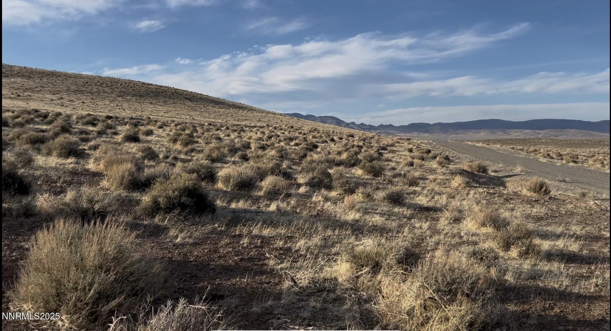 9325 Western Way Stagecoach, NV 89429 - Photo 3 of 11 a view of a large building
