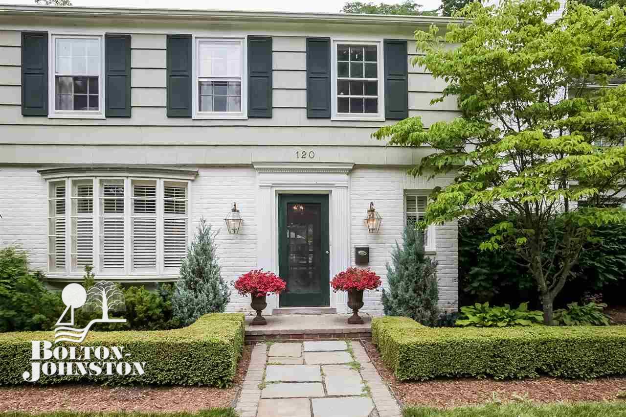 120 Stephens Road Grosse Pointe, MI 48236 - Photo 2 of 57 31294817-1.JPG