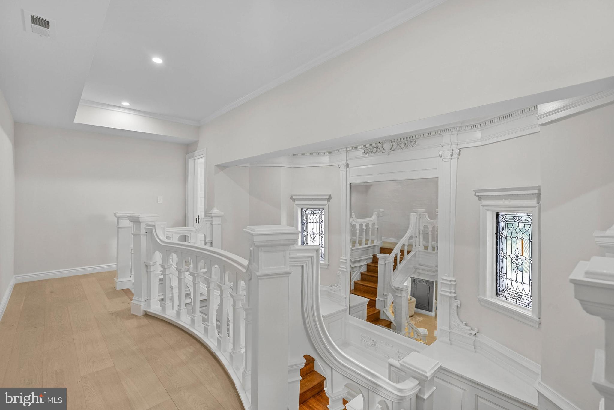 319 Pelham Road Philadelphia, PA 19119 - Photo 24 of 40 a view of entryway with interior