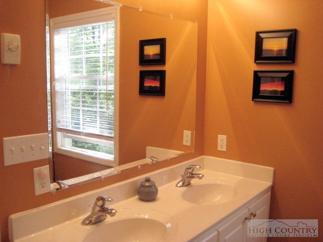 159 Deer Run Road Deep Gap, NC 28618 - Photo 11 of 13
